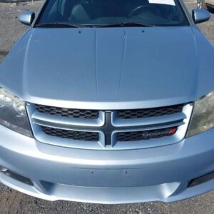 Dodge Avenger sxt ( 2013 grey )